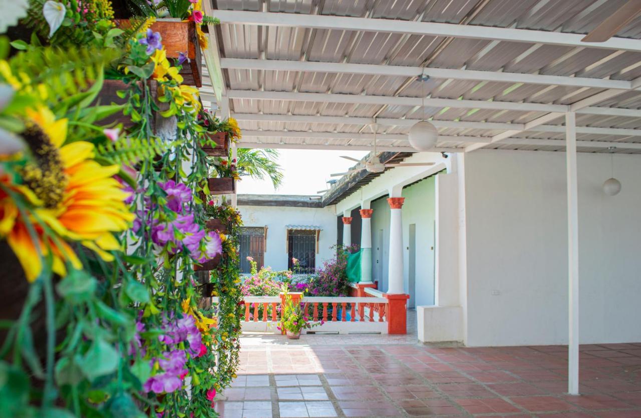 Hostal Maranatha Santa Marta  Exteriér fotografie